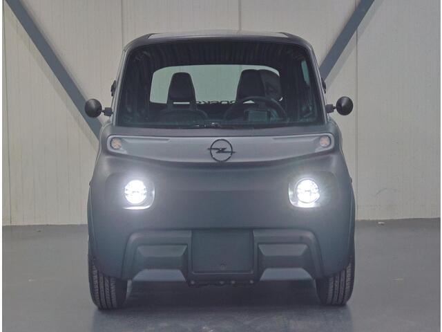 Opel Rocks-e Base Klub | Panoramadak | LED Koplampen | LED Achterlichten | Two-Tone Metaalkleur |