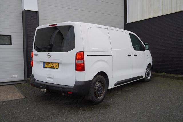 Opel VIVARO 2.0 CDTI L2 123PK Automaat EURO 6 - Airco - Cruise - PDC - Trekhaak - ¤13.950,- Excl.