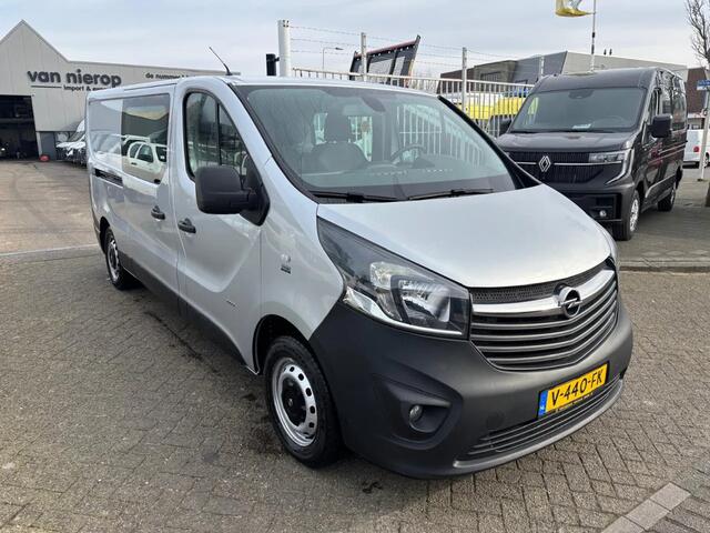 Opel VIVARO 1.6CDTI L2H1 Dubbelcabine Airco Navi Cruisecontrol Trekhaak