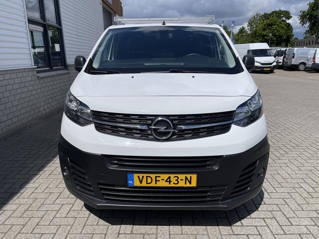 Opel VIVARO 2.0 CDTI 122pk L2H1 Edition / vaste prijs rijklaar ¤ 13.950 ex btw / lease vanaf ¤ 235 / euro 6 / bpm vrij / trekhaak / ingerichte laadruimte / imperial / airco / trekhaak !