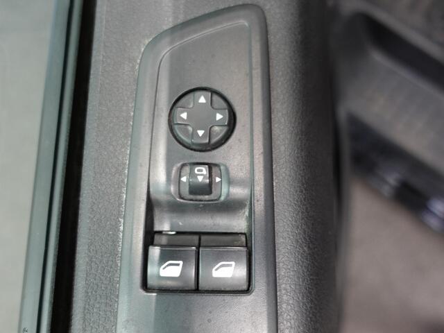 Opel VIVARO 2.0 CDTI L3H1 Dubbele Cabine 145PK Automaat Airco Navi Trekhaak*