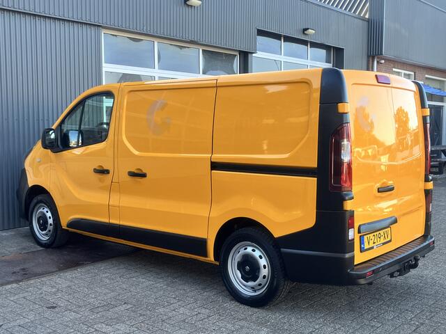 Opel VIVARO 1.6 CDTI L1H1 Dubbele schuifdeur Airco Cruise control Trekhaak 2000kg trekgewicht Bluetooth telefoon voorbereiding 3-Persoons 1e eigenaar Euro 6