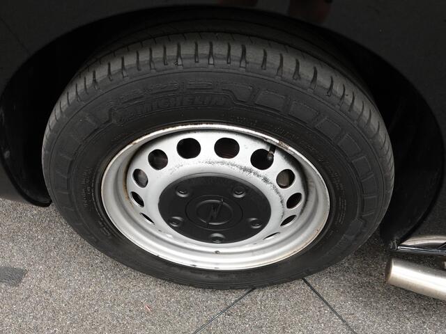 Opel VIVARO Vivaro-e Combi L3H1 75 kWh Vivaro-e Combi 75-kWh L3H1 9-persoons PERSONENBUS Airco Navi PDCA Sidebars