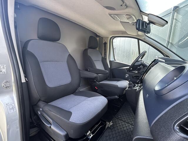 Opel VIVARO 1.6 CDTI 126 PK / ACHTERDEUREN / L1H1 / 1e EIGENAAR / AIRCO / CRUISE / NAVI / CAMERA / BLUETOOTH