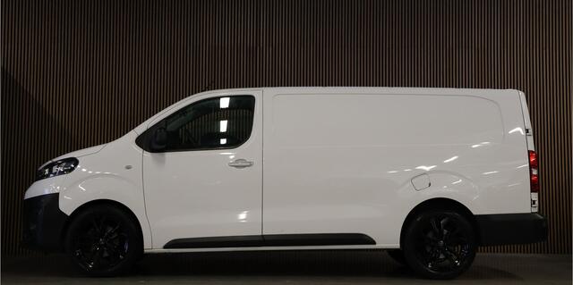 Opel VIVARO 2.0 CDTI L3H1 XL | CarPlay | Camera | Lederen bekleding | 3-Zitter | Blind Spot | Keyless entry | Climate control | Dealer onderhouden | Nieuwe APK | Nieuwe vliegwiel / koppeling