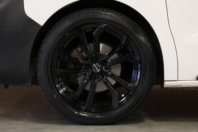 Opel VIVARO 2.0 CDTI L3H1 XL | CarPlay | Camera | Lederen bekleding | 3-Zitter | Blind Spot | Keyless entry | Climate control | Dealer onderhouden | Nieuwe APK | Nieuwe vliegwiel / koppeling