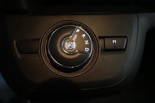 Opel VIVARO 2.0 CDTI L3H1 Dubbele Cabine Edition Automaat Airco Navi Trekhaak