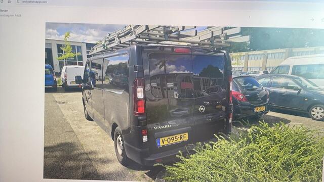 Opel VIVARO 1.6 CDTI L2H1 Dubbele Cabine Edition Airco Cruise Control Navigatie Imperiaal Trekhaak APK t/m 10-'26