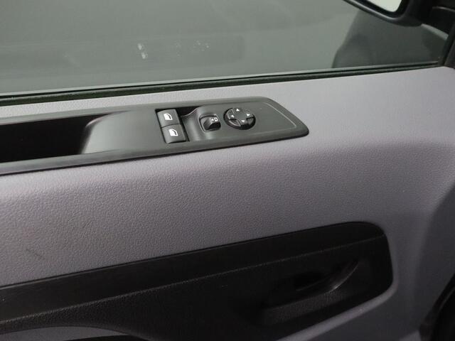 Opel VIVARO 2.0CDTI 120PK XXL Imperiaal | Trekhaak | Navigatie | Camera | Airco | Cruise | 3-Persoons