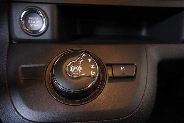 Opel VIVARO 2.0 CDTI Automaat 145 pk L3H1 Dubbele Cabine | Navigatie | Trekhaak | Airco | Parkeer sensoren | Betimmering