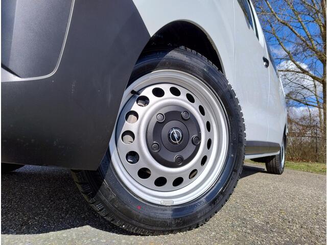 Opel VIVARO L3 DC 1.5 BlueHDI 120pk | BPM vrij | Dubbele Cabine | 6-zits | Houten afwerking laadruimte | Multimedia | NAVI | Apple Carplay | Android Auto | Parkeersensoren achter | Multifunctioneel stuurwiel | Elektrisch inklapbare spiegels | Bestuurdersstoel comfor