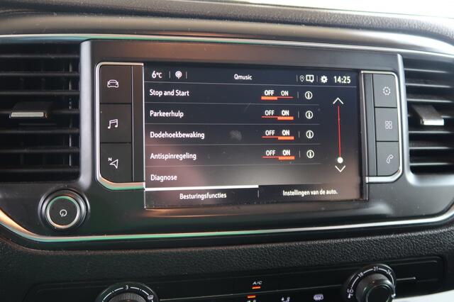 Opel VIVARO 2.0 CDTI 150 pk L3H1 Dubbel Cabine Edition uitvoering.