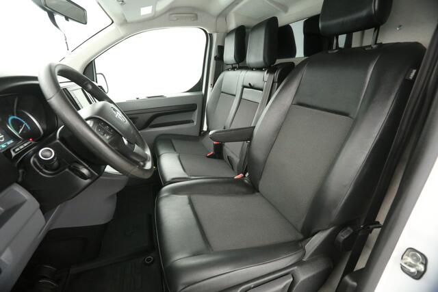 Opel VIVARO Vivaro-e L2H1 Edition 75 kWh | SOH 91% | Snelladen | Airco | Camera | Cruise | Carplay | 3-Zits | Navi