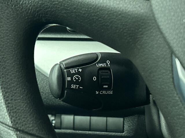 Opel VIVARO 2.0 CDTI L3H1 Dubbele Cabine Edition Automaat Airco Cruise Navigatie Trekhaak