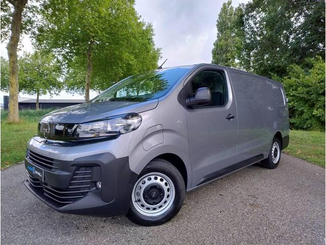 Opel VIVARO Electric L3 75 kWh 136pk | 8 jaar garantie | 0% financial lease | Houten afwerking laadruimte | NAVI | Multimedia | Apple Carplay | Android Auto | Achteruitrijcamera | Parkeersensoren voor en achter | Dode hoek detectie | Digitale cockpit | Stuurwielbedie