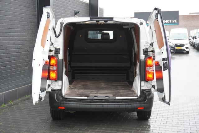 Opel VIVARO 2.0 CDTI 122PK L2 Automaat EURO 6 - Airco - Navi - Cruise - ¤ 12.950,- Excl.