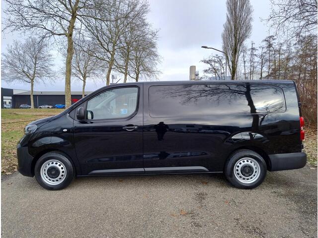 Opel VIVARO Electric L3 75 kWh 136pk | 8 jaar garantie | 0% financial lease | Multimedia | Apple Carplay | Android Auto | Achteruitrijcamera | Parkeersensoren voor en achter | Dode hoek detectie | Ditale cockpit | Stuurwielbediening | Bestuurdersstoel comfort | Bank