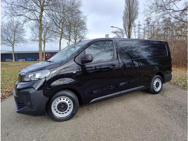 Opel VIVARO Electric L3 75 kWh 136pk | 8 jaar garantie | 0% financial lease | Multimedia | Apple Carplay | Android Auto | Achteruitrijcamera | Parkeersensoren voor en achter | Dode hoek detectie | Ditale cockpit | Stuurwielbediening | Bestuurdersstoel comfort | Bank