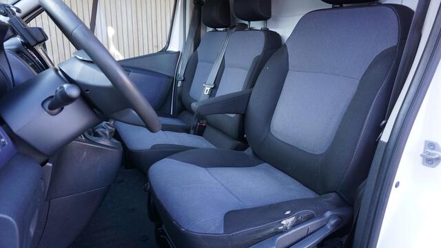 Opel VIVARO 1.6 CDTI 95pk L1H1 3-Zits Edition 18inch LM Trekhaak Airco Cruise Control Imperiaal *NL Bus*