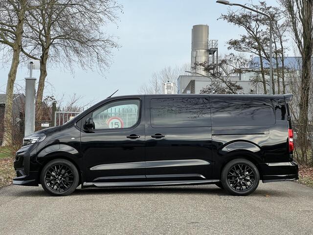 Opel VIVARO Electric L3 75 kWh 136pk DC | Dubbele Cabine | STX SPORT | Lederen bekleding STX | STX Pakket | Dakspoiler | Sideskirts | 18 inch zwarte velgen | City Pakket | Comfort Pakket | Exterieur Pakket | Full ECO LED verlichting | Winter Pakket | Houten afwerking