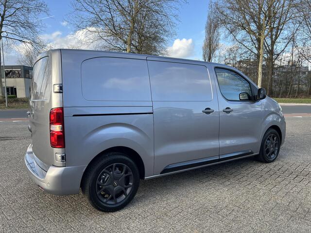 Opel VIVARO Electric L2 75 kWh 136pk | ACTIE! | 8 jaar garantie | 0% financial lease | Full ECO LED koplampen | Exterieur Pakket | Apple Carplay | Android Auto | Achteruitrijcamera | Parkeersensoren achter | Climate Control | Pack ergonomie met passagiersstoel | van