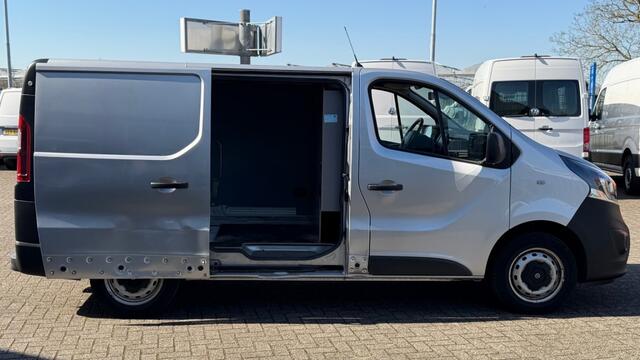 Opel VIVARO 1.6 CDTI 92KW 125PK EURO 6 AIRCO/ CRUISE CONTROL/ NAVIGATIE/ CAMERA/ 100% DEALERONDERHOUDEN