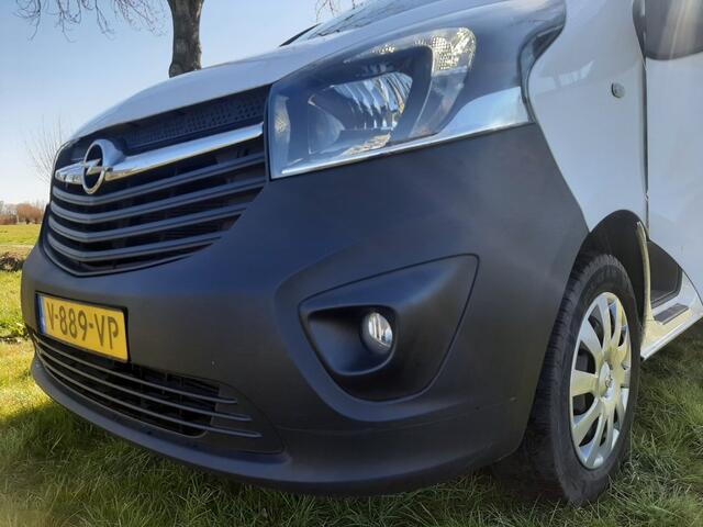 Opel VIVARO 1.6 CDTi L2H1 DC 70kW 95pk Airco Navigatie Bluetooth Trekhaak Im