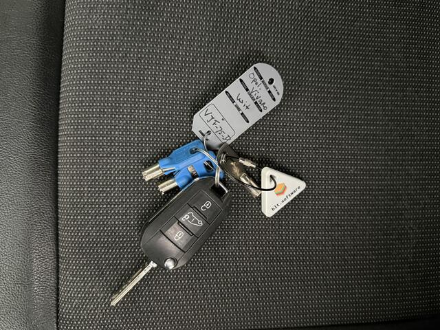 Opel VIVARO 1.5CDTI Lang Imperiaal | Trekhaak | Navigatie | Camera | Airco | Cruise | 3-Zits