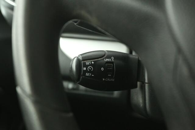 Opel VIVARO 2.0 CDTI L3H1 | DC | 6 Zits | Airco | Cruise | Carplay | Trekhaak | Parkeersens.