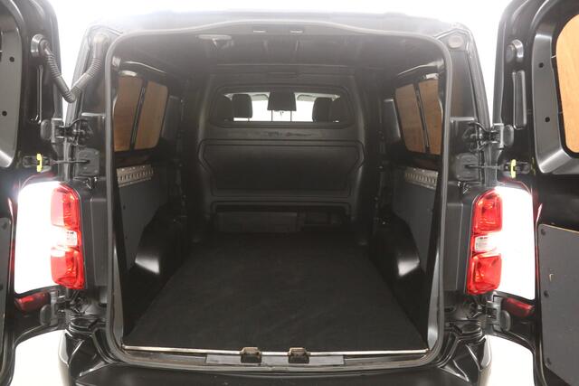 Opel VIVARO 2.0 CDTI 145PK L3H1 Innovation | Dubbele Cabine | Aut. | Clima | Cruise | Camera | 2xSchuifdeur | Trekhaak | Carplay |