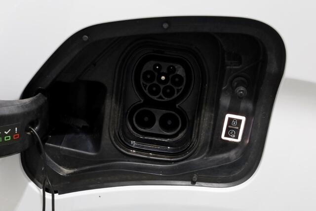 Opel VIVARO Vivaro-e 75 kWh Automaat Lang 100% Elektrisch Range WLTP 315km SOH 97% 11-2022