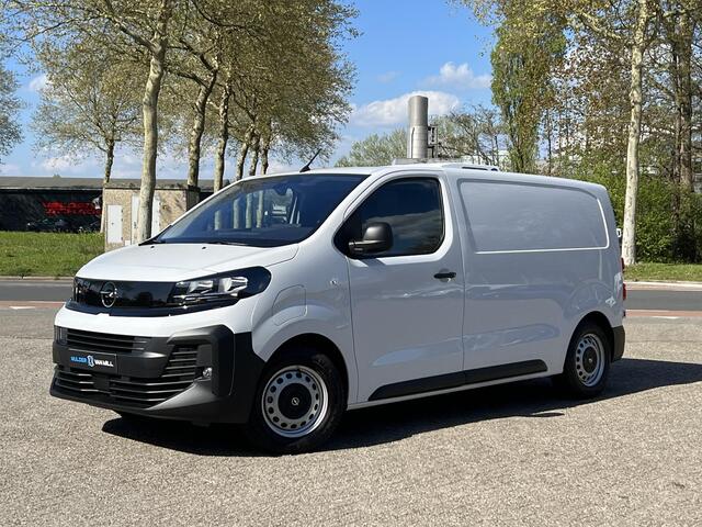 Opel VIVARO Electric L2 75 kWh 136pk | KOELAUTO | NAVI | Multimedia | Draadloze Apple Carplay en Android Auto | Achteruitrijcamera | Parkeersensoren achter | Mistlampen | Elektrisch inklapbare spiegels | Licht- en regensensor | 4 maanden levertijd | Andere samenstell