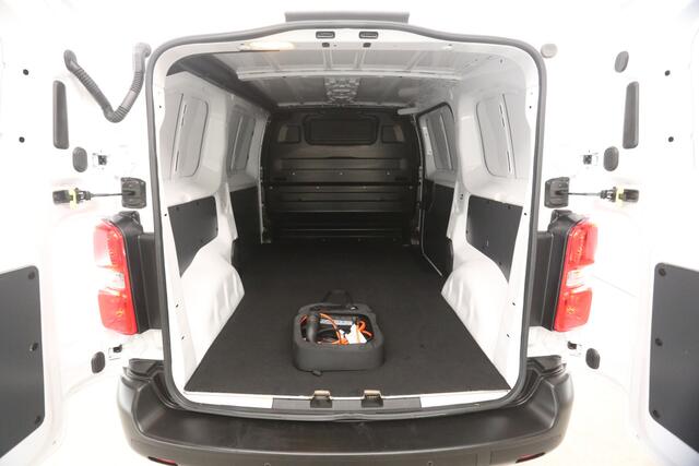 Opel VIVARO Vivaro-e 75 kWh L2H1 | Snelladen | SOH 99% | Airco | Cruise | Carplay | 3 Zits | Parkeersens.