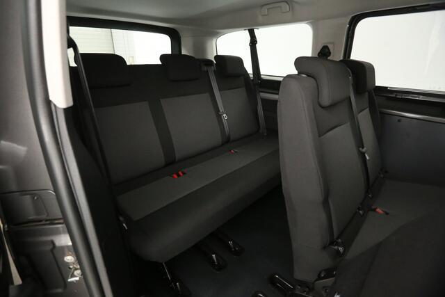 Opel VIVARO e-Vivaro 75 kWh L3H1 | DC | 9 Zits | Snelladen | SOH 99% | Incl. BTW/BPM | Airco | Cruise | Camera | Carplay