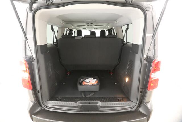 Opel VIVARO e-Vivaro 75 kWh L3H1 | DC | 9 Zits | Snelladen | SOH 99% | Incl. BTW/BPM | Airco | Cruise | Camera | Carplay
