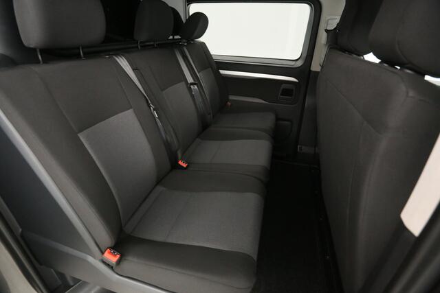 Opel VIVARO 2.0 CDTI L3H1 | DC | 6 Zits | Airco | Cruise | Camera | Navi | Trekhaak | Carplay