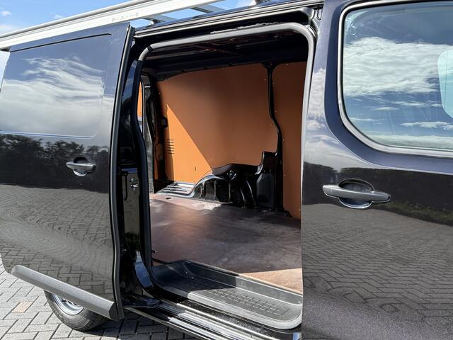 Opel VIVARO 2.0 CDTI 123 PK / L3H1 / 1e EIG. / 23.896 KM!! / IMPERIAAL / 2.5 TONS TREKHAAK / CAMERA / 3-ZITS / BLINDSPOT