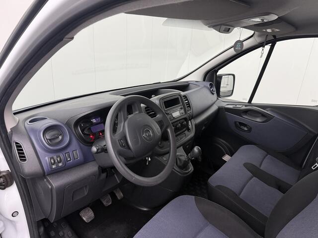 Opel VIVARO 1.6CDTI Euro 6 | Imperiaal | Trekhaak | Airco | Cruise | 3-Zits
