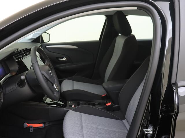 Opel e-Corsa Electric Long Range Edition 51 kWh | Stoelverwarming | Connected services | Parkeersensoren |