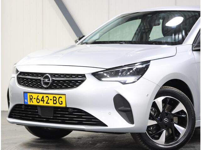 Opel e-Corsa Elegance 50kWh 136PK | 1ste eigenaar | AppleCarPlay/AndroidAuto | ACCURAPPORT 90% | 3 FASE | Armsteun | Camera | Dodehoekdetectie | Keyless | Navigatie | AUTOMAAT | Parkeersensoren | Isofix |
