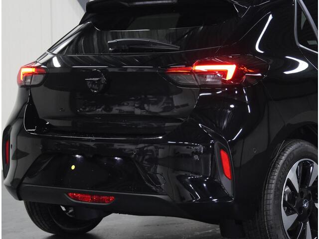 Opel e-Corsa Electric Long Range GS 51 kWh 156PK | 180° Camera | Dodehoek Detectie | Keyless | Draadloos Opladen | Climate Control | Comfort Sportstoelen |