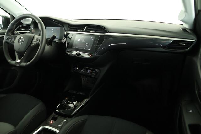 Opel e-Corsa Elegance 50 kWh / LED / CarPlay / Clima / Camera