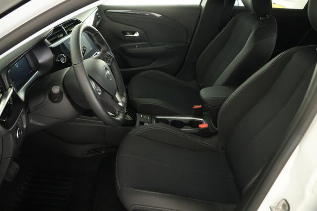 Opel e-Corsa Elegance 50 kWh / LED / CarPlay / Clima / Camera