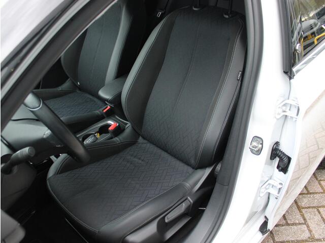 Opel e-Corsa Elegance 50 kWh | Camera/Cruise/Climate