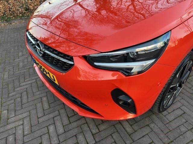 Opel e-Corsa Elegance 50kWh 3-fase SOH 94,7% Acarplay/Leer/Xenon/Led/Camera