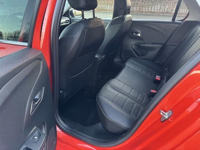 Opel e-Corsa Elegance 50kWh 3-fase SOH 94,7% Acarplay/Leer/Xenon/Led/Camera