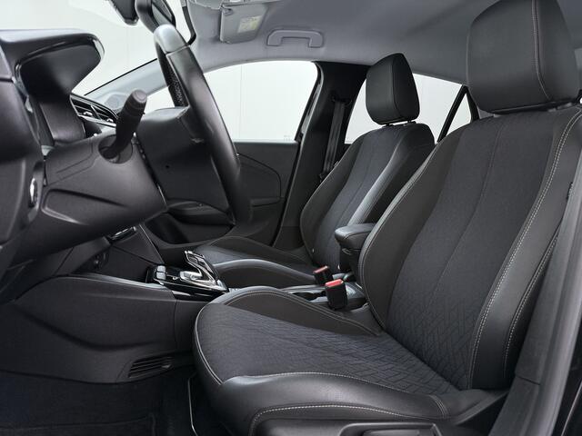 Opel e-Corsa Elegance 50 kWh SOH 93% Navi Ecc 360°Camera Apple Carplay Android Auto Cruise Control Pdc Dodehoek detectie Keyless Draadloze telefoonlader Privacy Glas Lmv Isofix Led Regen-Lichtsensor Lane Assist Origineel Nederlandse Auto Zeer compleet!