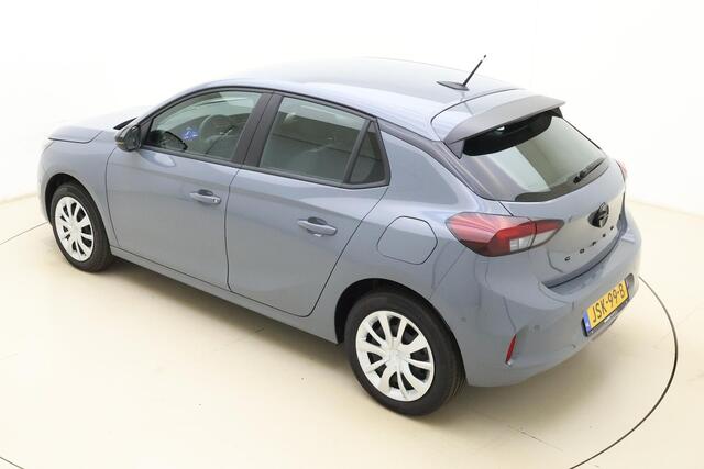 Opel e-Corsa Electric Long Range Business Edition 51 kWh | DEMO | Apple Carplay/ Android Auto | Climate control | Camera | Parkeersensoren | Dodehoek detectie | Cruise Control | Warmtepomp