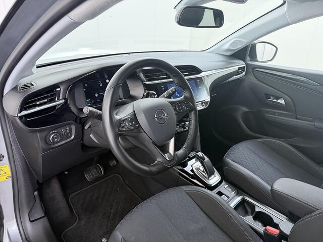 Opel e-Corsa Elegance 50kWh SOH 92% 3-Fase Adap.Cruise Stoel+Stuurverwarming 360°Camera Apple Carplay Android Auto Navi Ecc Pdc Lmv 17" Led Privacy Glas Bluetooth Regen-Lichtsensor Lane Assist Isofix Origineel Nederlandse Auto