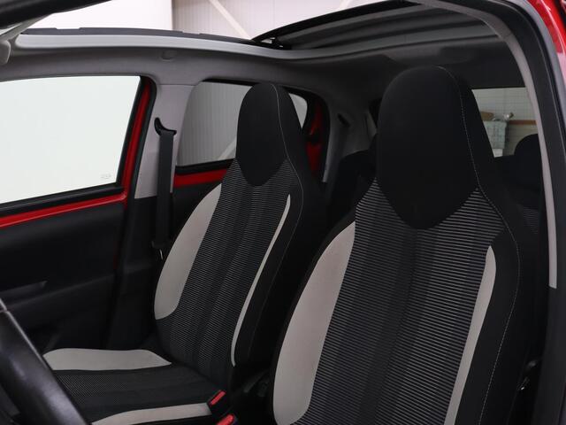 Peugeot 108 1.0 e-VTi Allure TOP | Elektrisch Vouwdak | Airco | Bluetooth | Speedlimiter | Lichtmetalen velgen